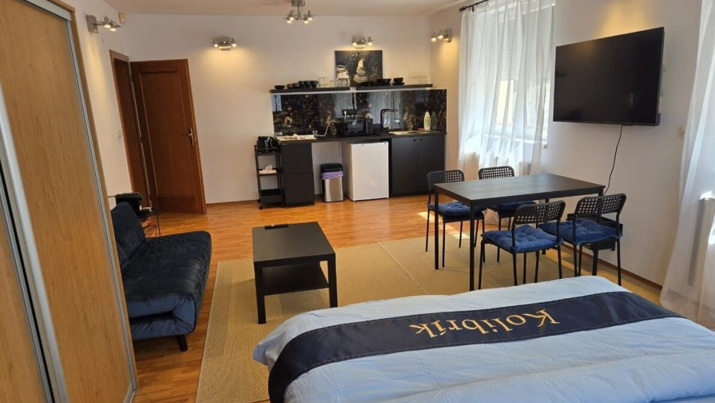 Na prenájom krásny, priestranný a svetlý Apartmán situovaný v tichej lokalite, Bratislava I TOP