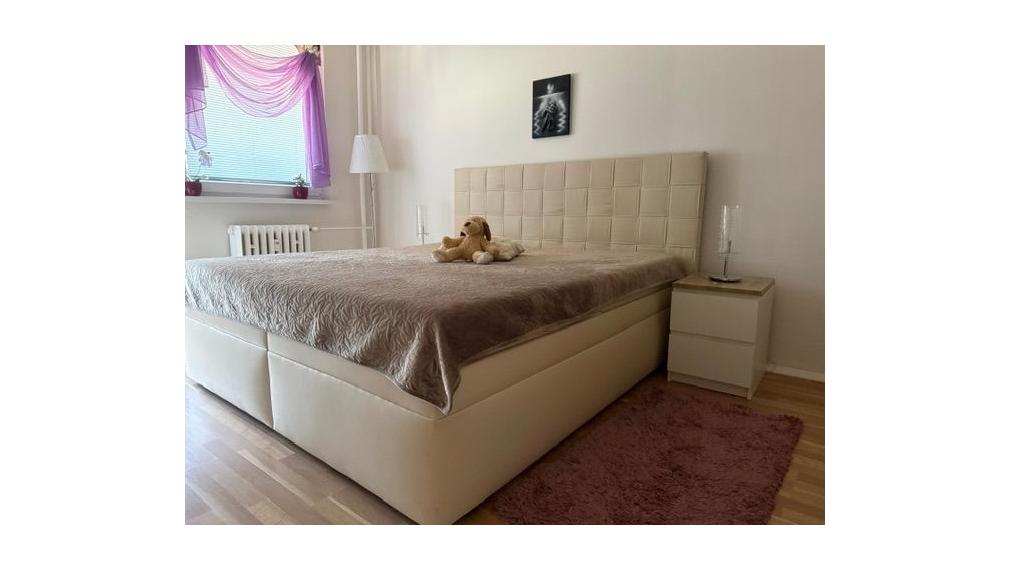 Na predaj priestranný 2-izbový byt po rekonštrukcii, Bratislava IV TOP