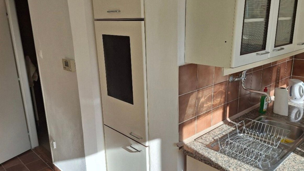 Na prenájom veľký 2-izbový byt na Kúpeľnej ulici, Bratislava I TOP