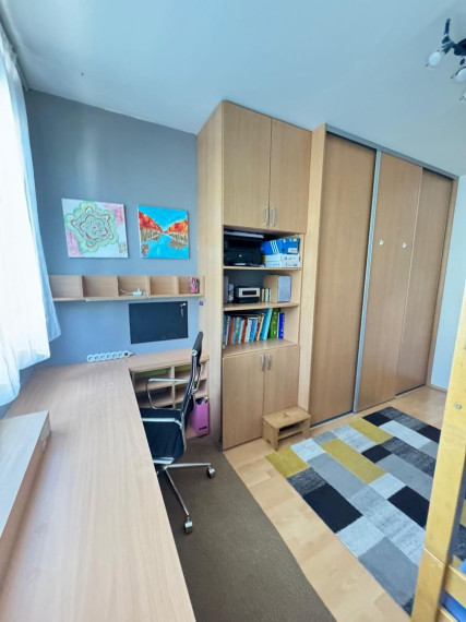 Prenájom 3-izbového bytu, Bratislava – Podunajská 13 TOP