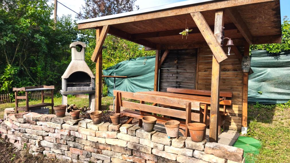Na predaj záhradná chatka v pokojnej lokalite, Bratislava IV TOP