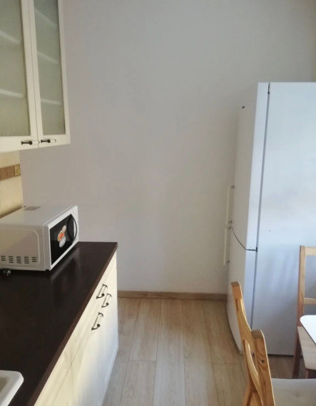 Na prenájom priestranný a slnečný 2-izbový byt na Kyjevskej ulici 