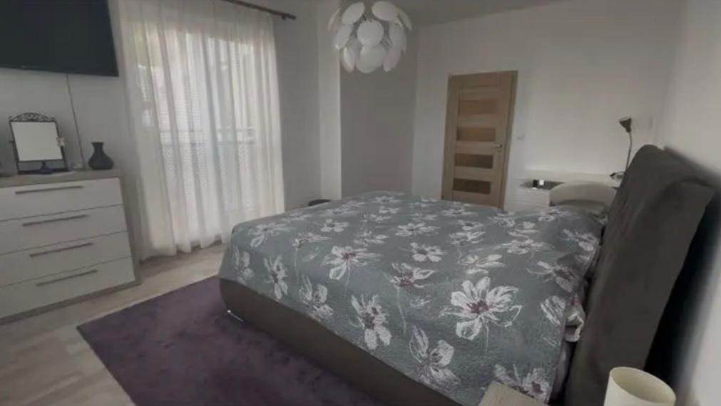 Na predaj priestranný 3-izbový byt po novej kompletnej rekonštrukcii, Bratislava IV TOP