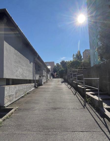 Na predaj garáž s výmerou 17,25 m2, nachádzajúcu sa v hromadnej garáži - Bratislava IV