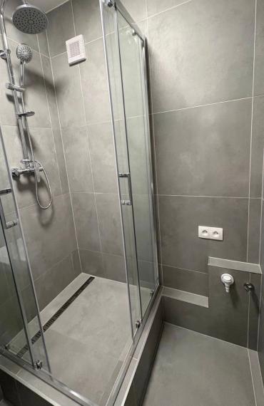 Na predaj útulný a moderne zrekonštruovaný 1,5-izbový byt v stave holobyt 