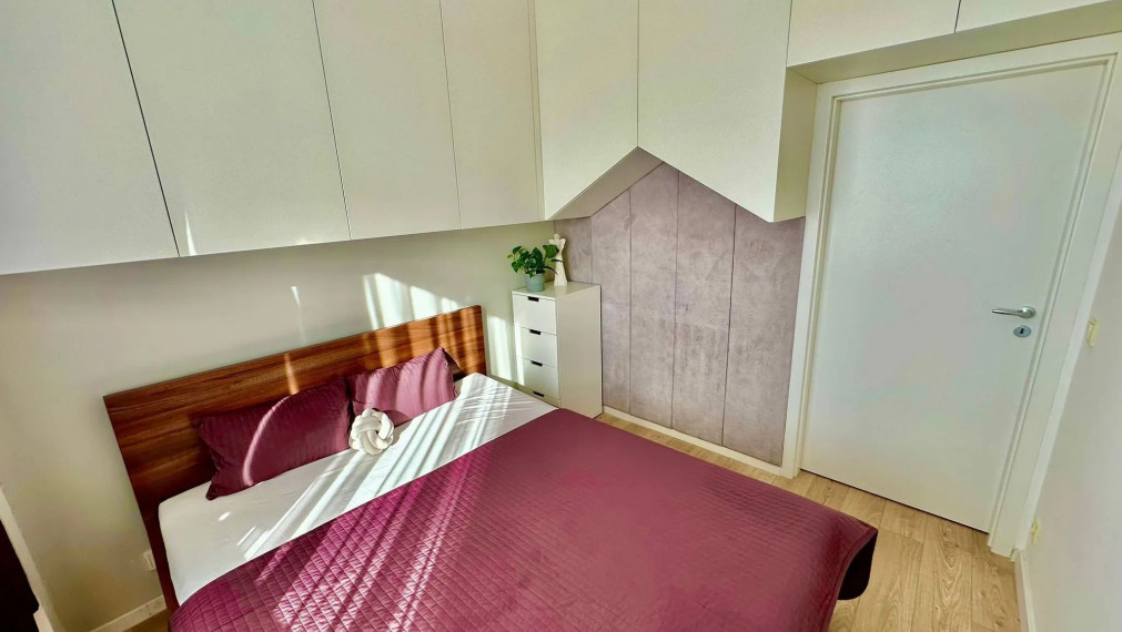 Na prenájom moderný 2-izbový byt s parkovaním – Bratislava, Kramáre TOP