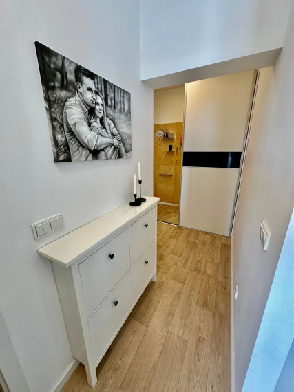 Na prenájom moderný 2-izbový byt s parkovaním – Bratislava, Kramáre TOP