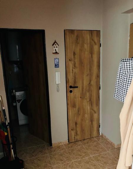 Na predaj tichý 3-izbový byt s dvomi lodžiami v centre Senca