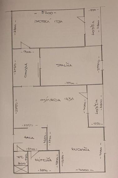 Na predaj tichý 3-izbový byt s dvomi lodžiami v centre Senca