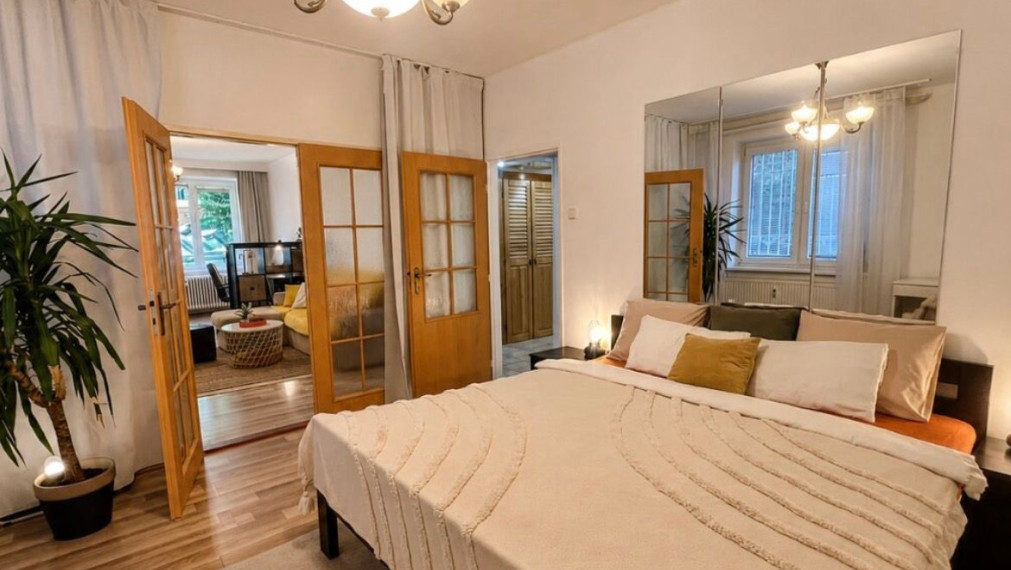 Na prenájom útulný, kompletne zariadený 2-izbový byt, Bratislava I TOP