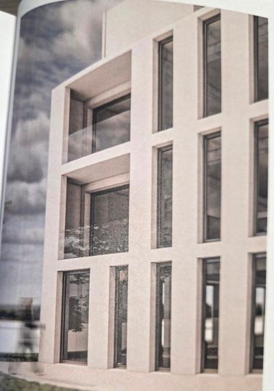 Na predaj investičný stavebný pozemok s projektom polyfunkčnej budovy - Bratislava IV