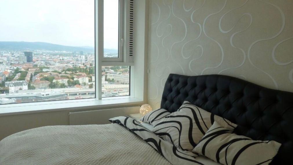 Na prenájom luxusný, reprezentatívny a kompletne zariadený 3-izbový byt v Panorama City, TOP