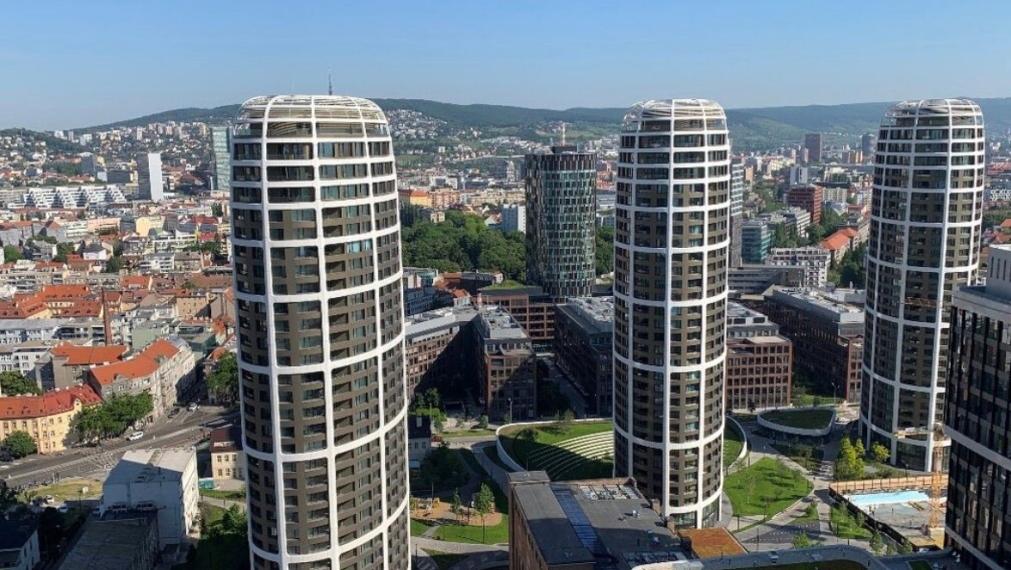 Na prenájom luxusný, reprezentatívny a kompletne zariadený 3-izbový byt v Panorama City, TOP