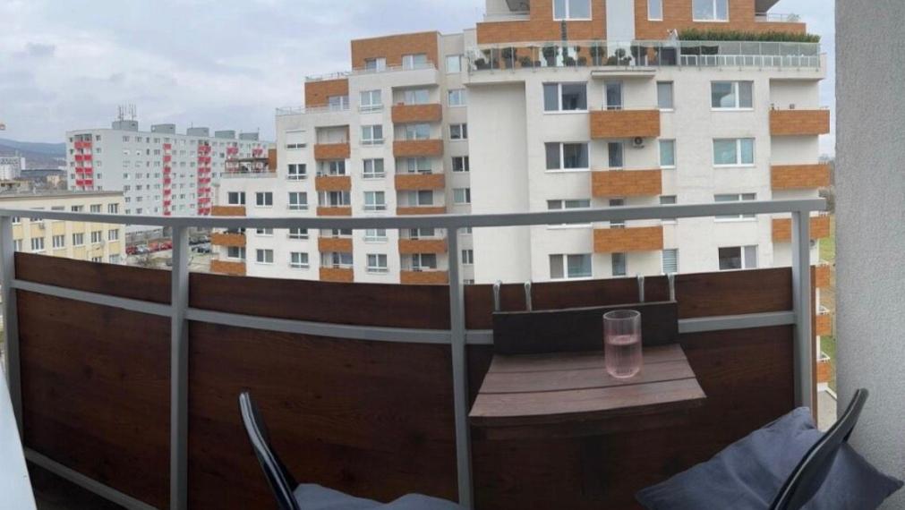 Na prenájom výborne dispozične riešený 1,5 izbový byt, Bratislava III TOP 