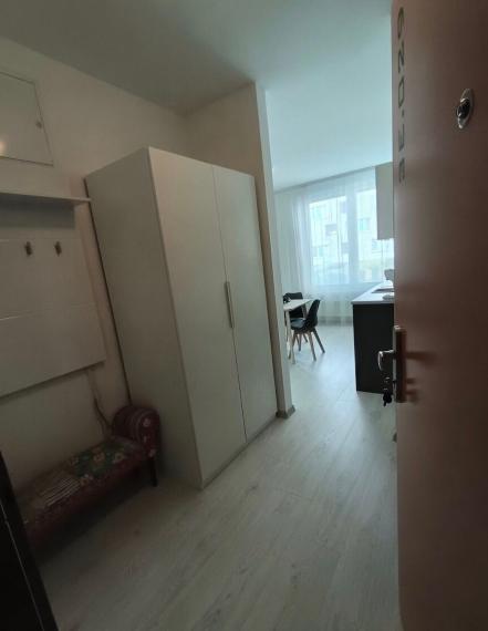 Na prenájom zariadený 1-izbový byt s loggiou v širšom centre Bratislavy TOP