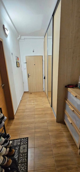 Na prenájom priestranný 2,5-izbový byt v Ružinove