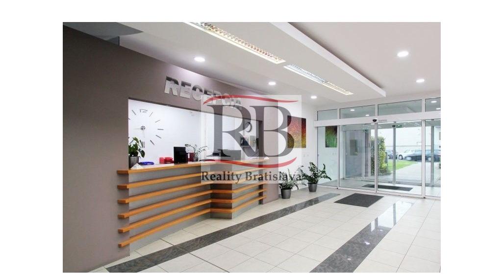 Kancelárske a administratívne priestory na prenájom - Bratislava III
