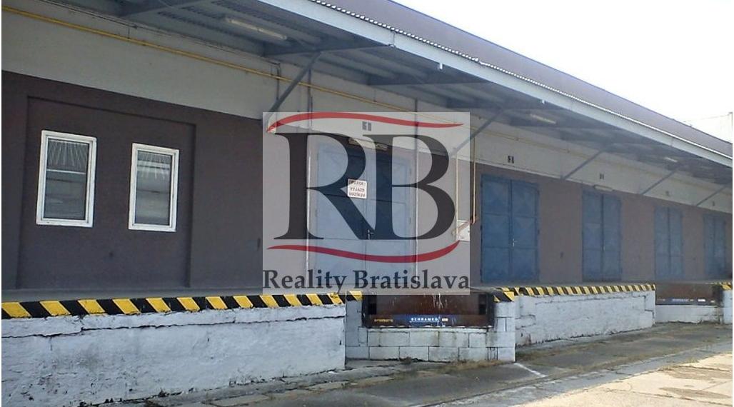 Skladové priestory, Na pántoch, Bratislava III