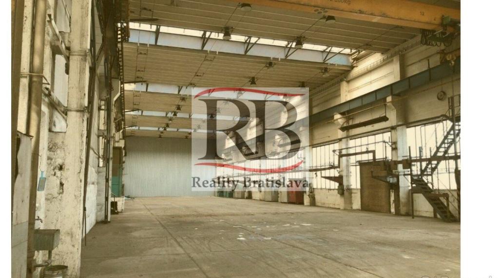 Ihneď voľné skladové priestory na prenájom