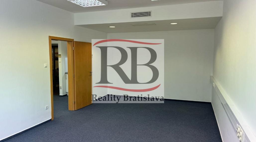 Kancelária na prenájom v Bratislave v Ružinovskej novostavbe