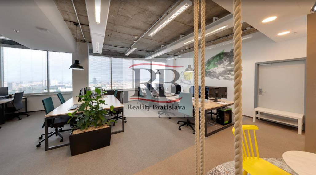 Kancelárske priestory vysokého štandardu MYHIVE Tower, Vajnorská, POLUS/VIVO