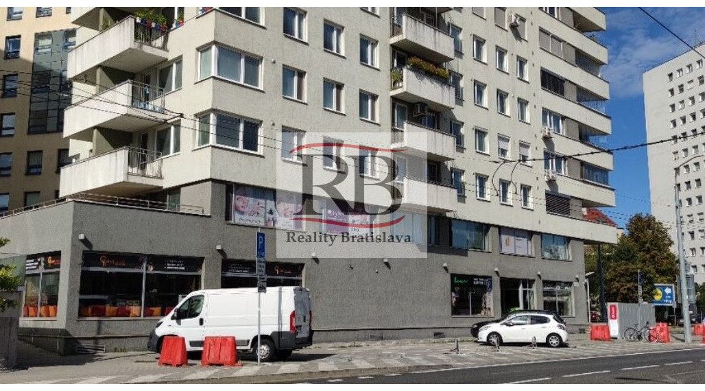 Parkovacie miesto na predaj - ul. Miletičova, Bratislava II