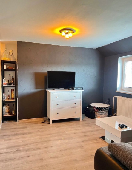 Priestranný 4-izbový byt alebo kancelárske priestory – 120 m² s parkovaním