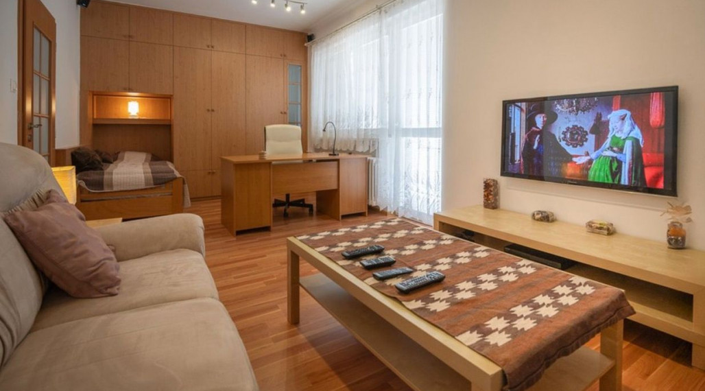 Na prenájom - 2i byt, ul.Blumentálska, Bratislava I TOP