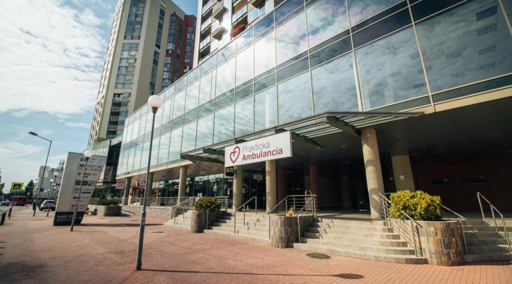  Priestor 78,69m2 s výhľadom na ŽST Petržalka, Vienna Gate