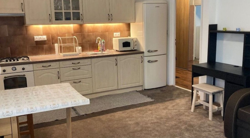 Byt na prenájom - ul. Haburská, Bratislava II TOP