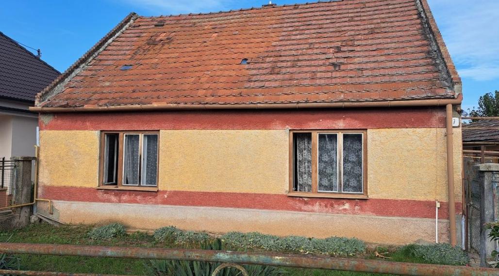 Rodinný dom na predaj v tichej lokalite v Cíferi s pozemkom 716 m²