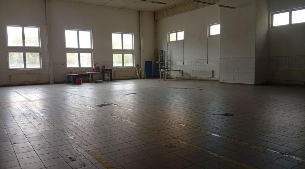 Vykurované výrobné priestory, Trenčín