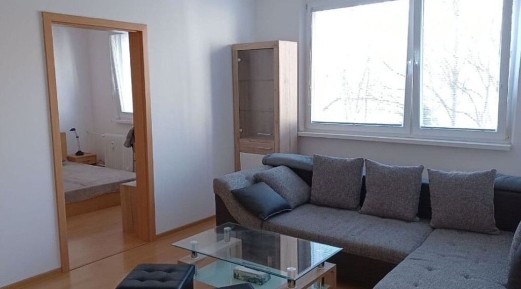  2 izbový byt, ul.Estonská, Bratislava II TOP