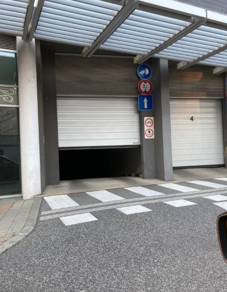 Garážové státie na predaj - ul. Bajkalská, Bratislava II TOP