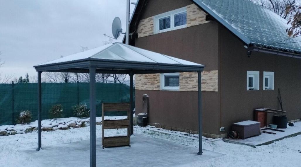 Chata na predaj - Modra