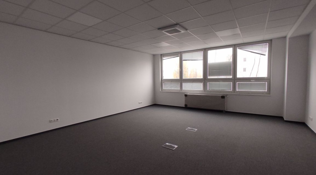 Administratívny priestor 225m2 na Kalinčiakovej ulici, v tesnej blízkosti TOWER 5 a štadióna Tehelné pole, BA3