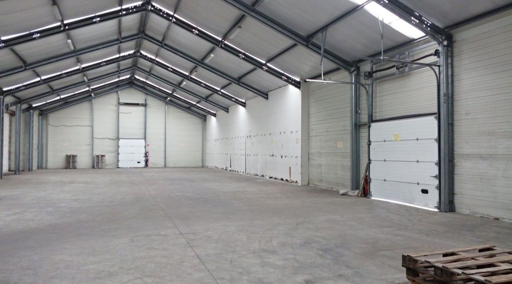 Skladové priestory na prenájom, 10 km od Trenčína