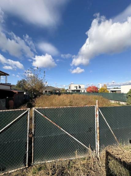 Stavebný pozemok , ul.Orechová, Ivanka pri Dunaji