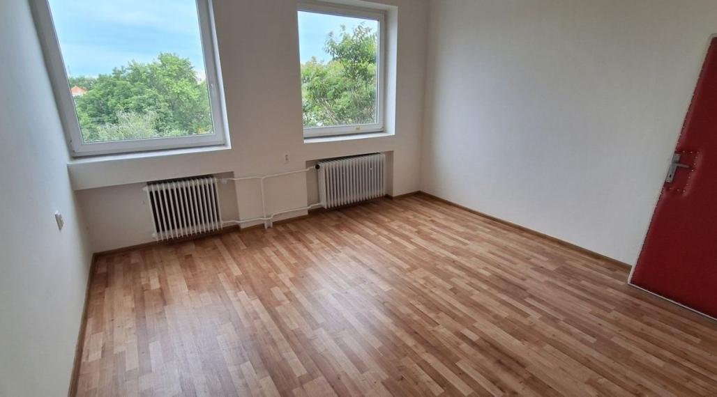 Kancelársky priestor na prenájom, Galanta