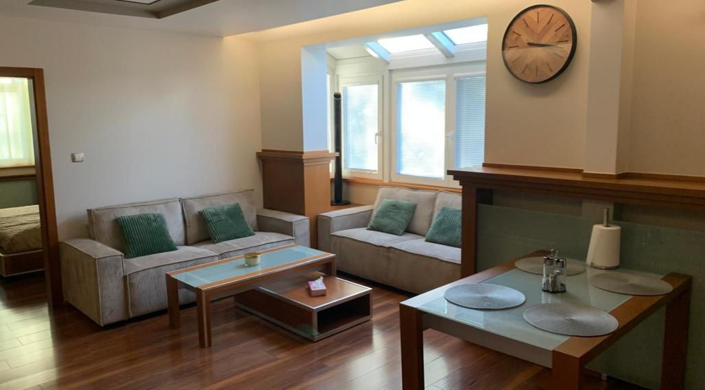 Na prenájom 2-izbový byt po kompletnej rekonštrukcii TOP