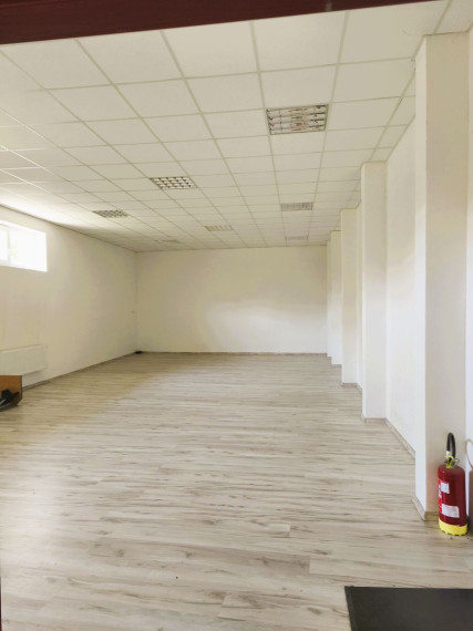 Nebytový priestor na prenájom 236 m2 – Dúbravka