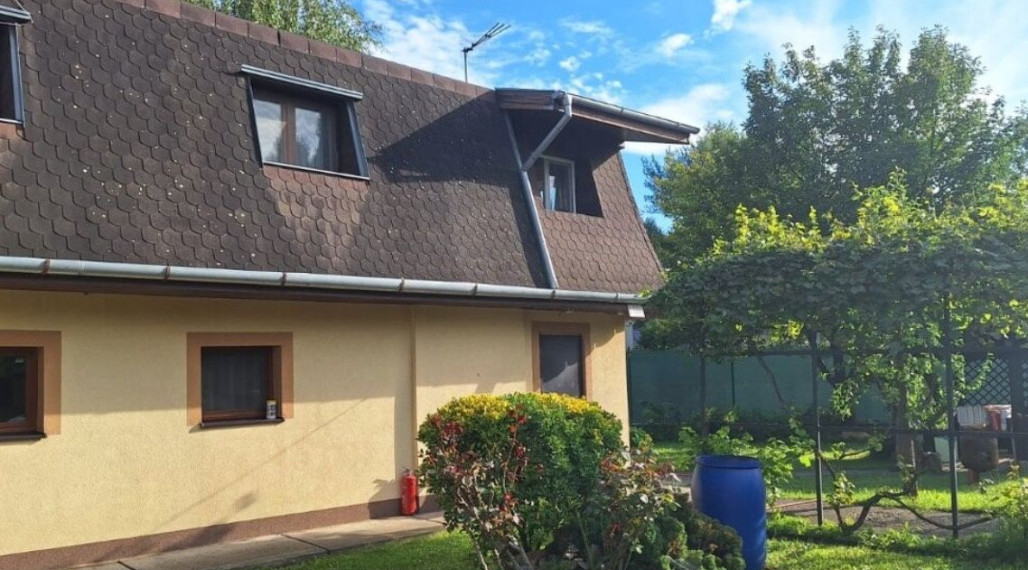 Na predaj - 4-izbový dom, Vlčie hrdlo, Bratislava II