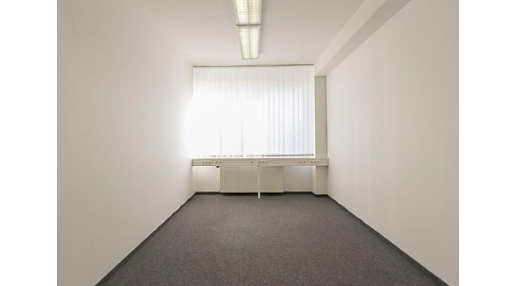 Na prenájom - Kancelársky priestor 36m2, ul.  Bárdošova, Bratislava III