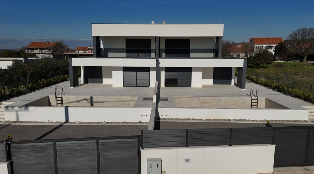 Moderný dom v pokojnom prostredí, Debeljak, Sukošan, 230 m², dom A