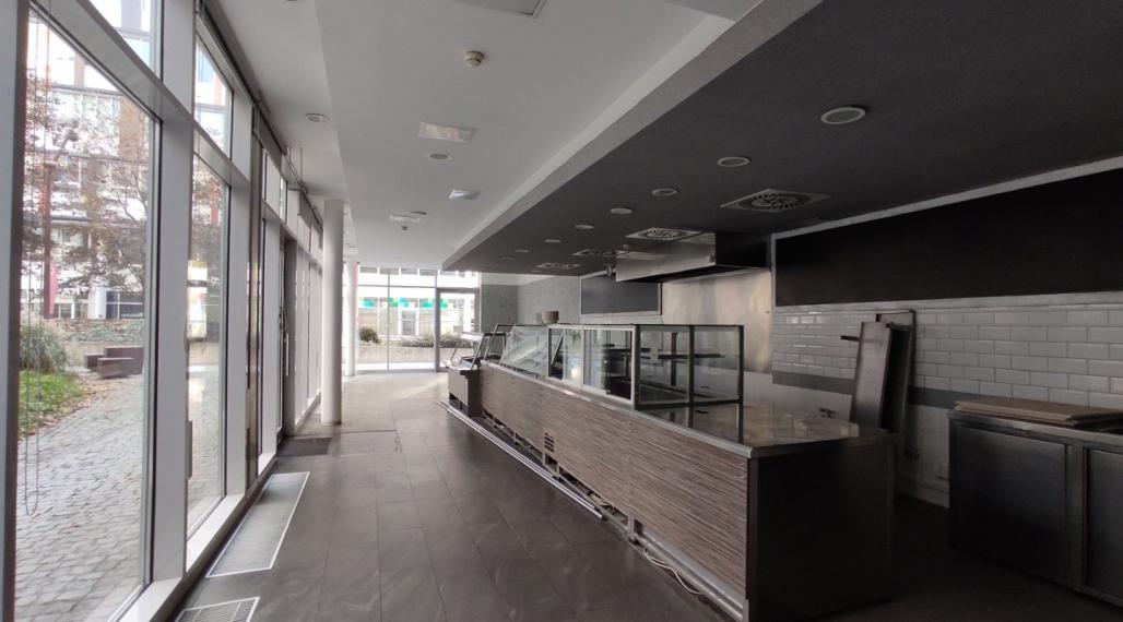 Obchodné priestory v Apollo BC 2, Prievozská-Ružinov