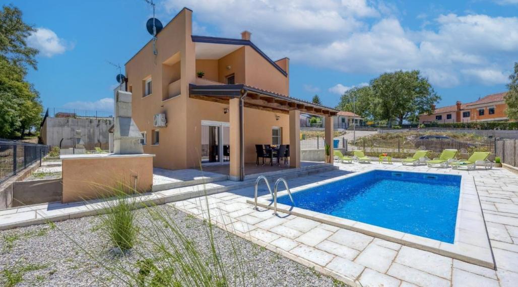 ISTRIA, TINJAN – Dvojdom s bazénom INVESTIČNÁ PRÍLEŽITOSŤ