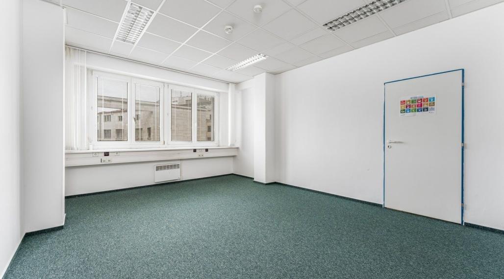 Kancelárske priestory v centre Starého Mesta, Štúrova ulica-Luxor TOP