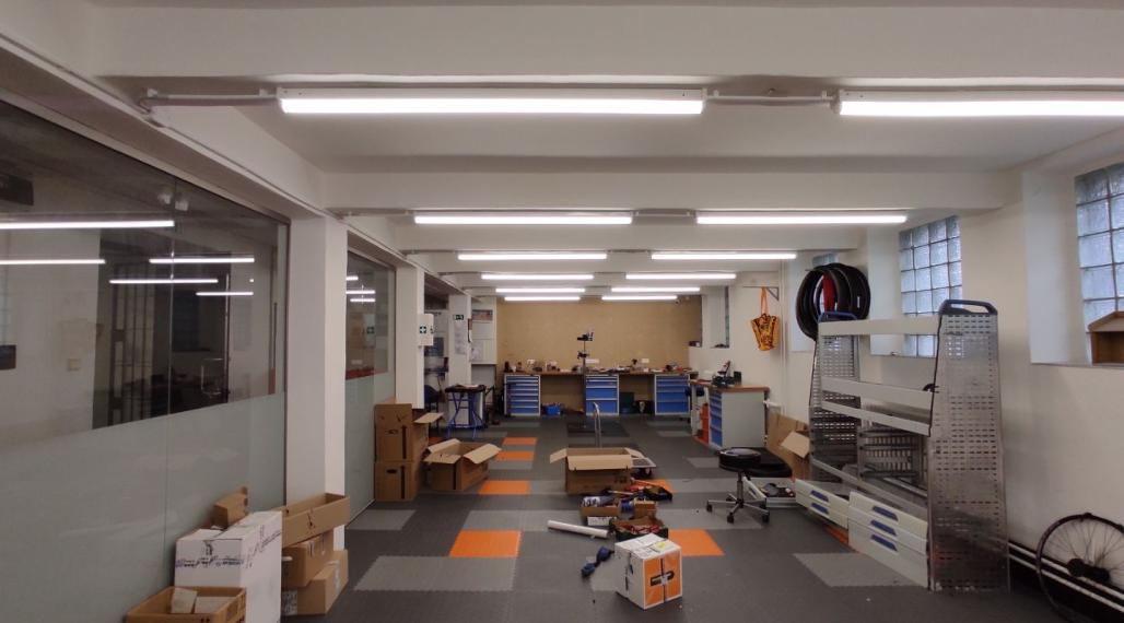 Obchodno-servisno skladový priestor na Račianskej ulici v Novom Meste, 144 m2