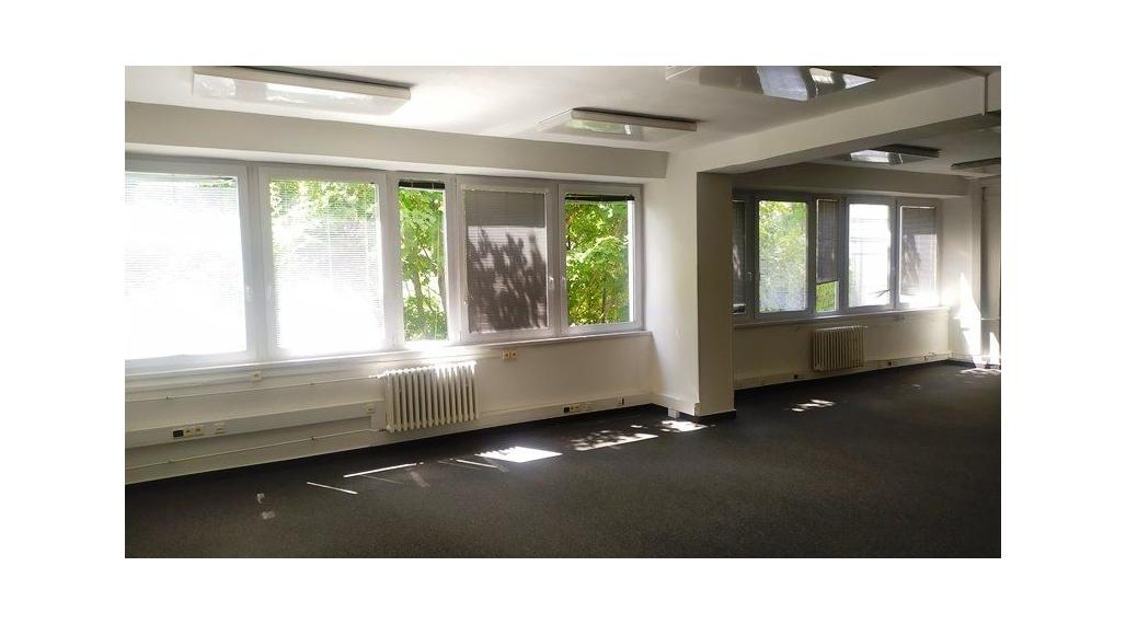 Kancelária 72,9m² v BA III na prenájom