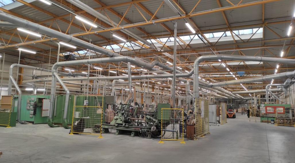 8.273m2 skladovo-výrobná hala s možnosťou 735m2 administratívy na prenájom, DUNAJSKA STREDA